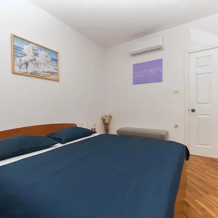 Apartman Skiljini Dvori - Studio-apartman 1 *