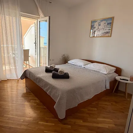 Skiljini Dvori - Studio-apartman 1 *