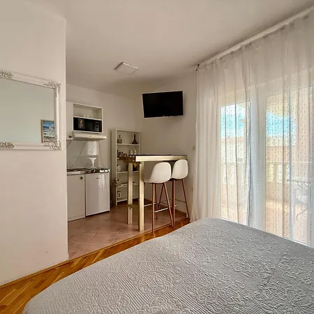 Skiljini Dvori - Studio-apartman 1 Apartment
