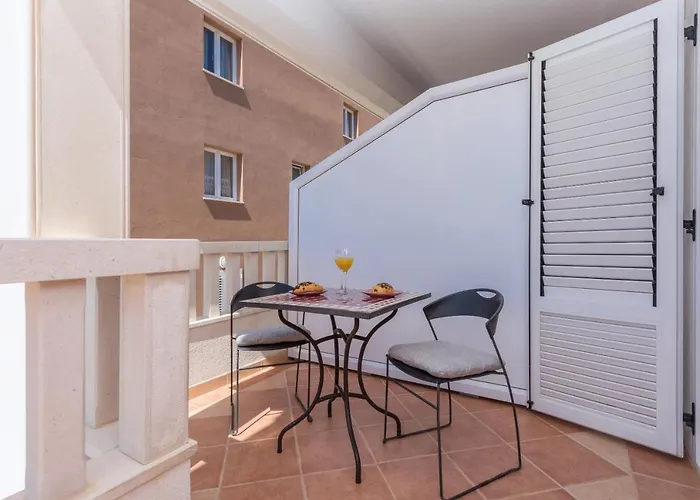 Skiljini Dvori - Studio-apartman 1