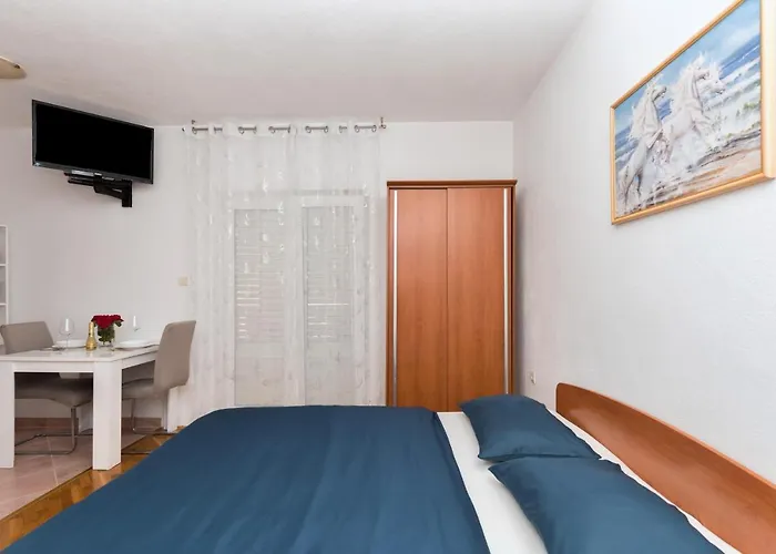 Skiljini Dvori - Studio-apartman 1