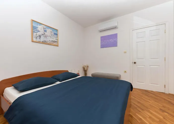 Apartment Skiljini Dvori - Studio-apartman 1 *