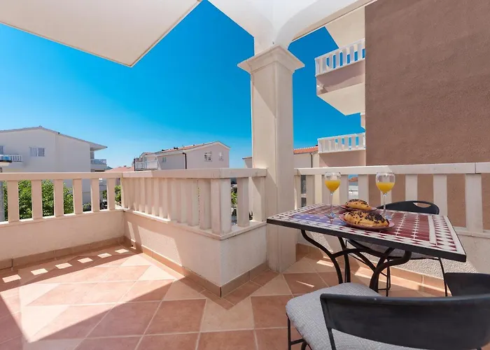 Skiljini Dvori - Studio-apartman 1 Apartment Makarska